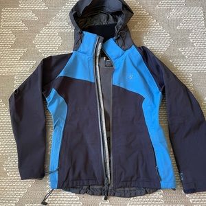 Women’s EMS gortex jacket